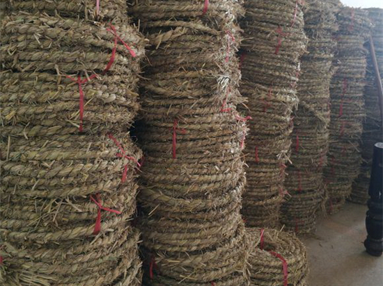 草繩在內(nèi)蒙防風(fēng)治沙中的作用