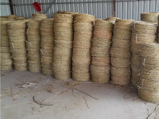 內(nèi)蒙防風(fēng)治沙草繩廠家的社會(huì)責(zé)任 內(nèi)蒙防風(fēng)治沙草繩廠家的社會(huì)責(zé)任