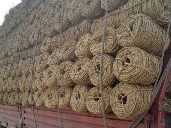 草繩在園林綠化中的景觀(guān)優(yōu)化作用