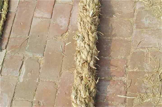 優(yōu)質(zhì)鋼廠鐵路裝載加固防滑草支墊廠家脫穎而出(防滑草墊多少錢一塊)