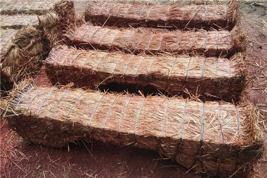 鐵路鋼廠裝載防滑草支墊廠家 專注研發(fā)與創(chuàng)新 鐵路鋼廠裝載防滑草支墊廠家 專注研發(fā)與創(chuàng)新