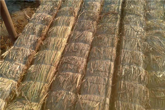 稻夫草支墊在鐵路運輸裝載加固中的應(yīng)用(稻草墊的編法圖解) 稻夫草支墊在鐵路運輸裝載加固中的應(yīng)用(稻草墊的編法圖解)